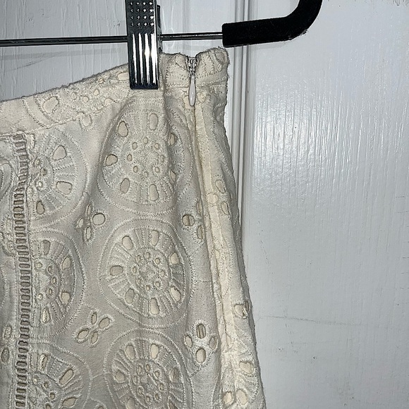 Hollister Beige Lace Skirt with Zipper — 9 - Picture 2 of 4